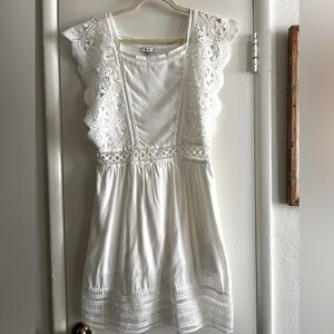 White lace summer dress L